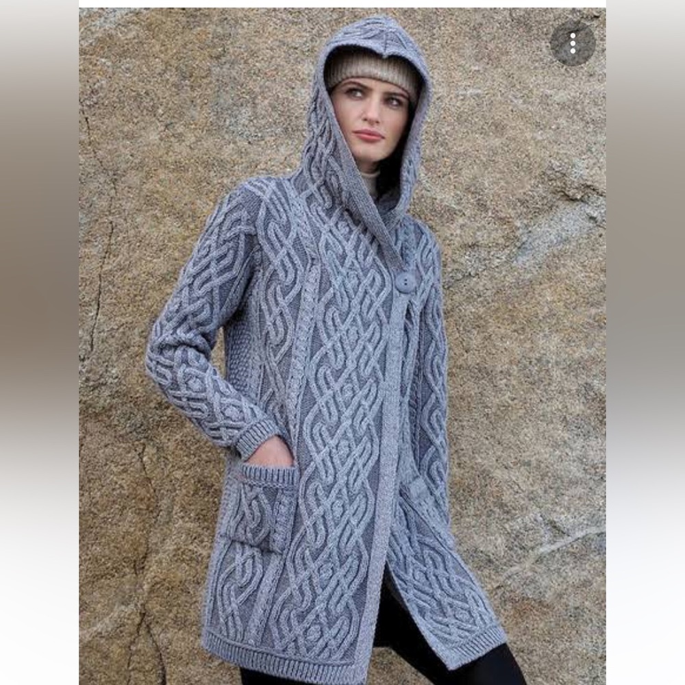 Aran Mor Merino Wool Cable knit Coat With Hoodie Gray size M